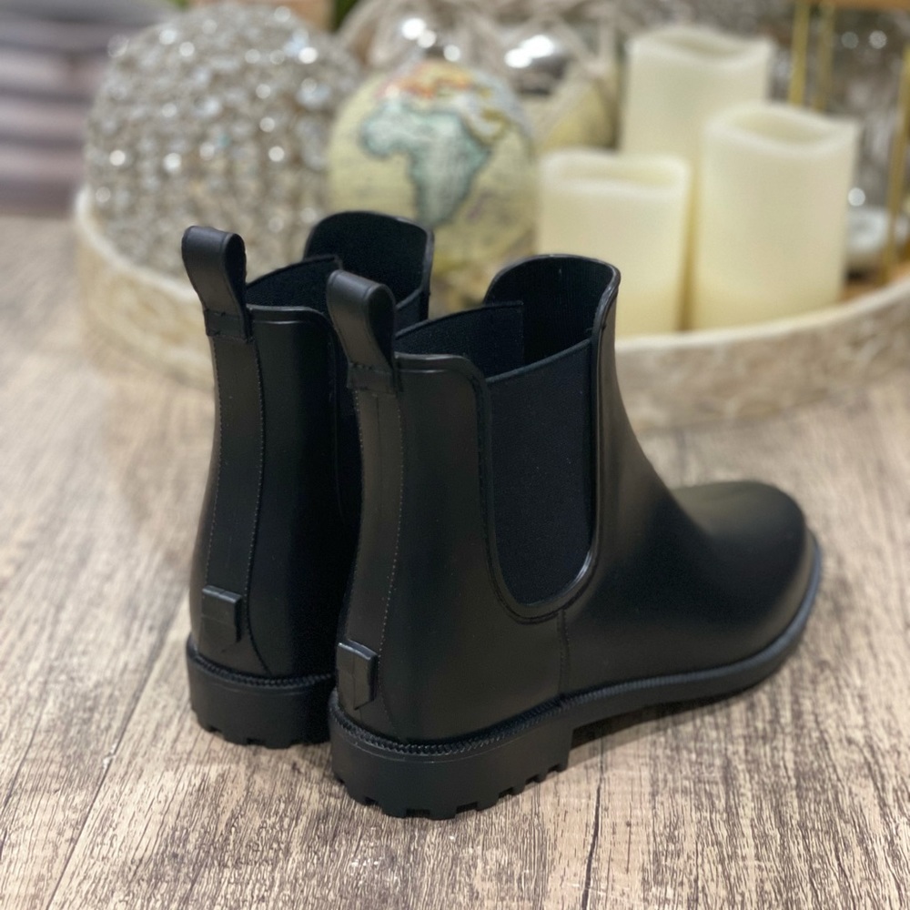🆕 Women's Ankle Waterproof Chelsea Rain Boots - Picture 9 of 11